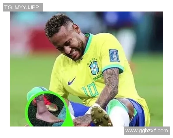 足球明星因脚踝扭伤缺席比赛的最新动态与伤情分析图片分享