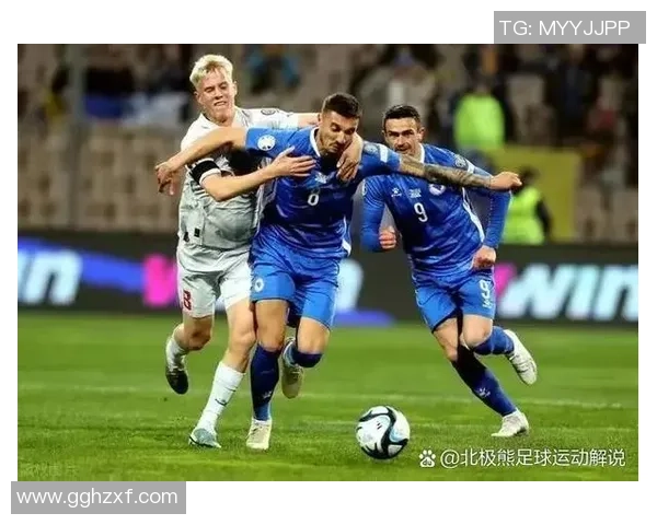 足球明星手绘海报图展现运动激情与艺术魅力的完美结合 足球明星手绘海报图展现运动激情与艺术魅力的完美结合